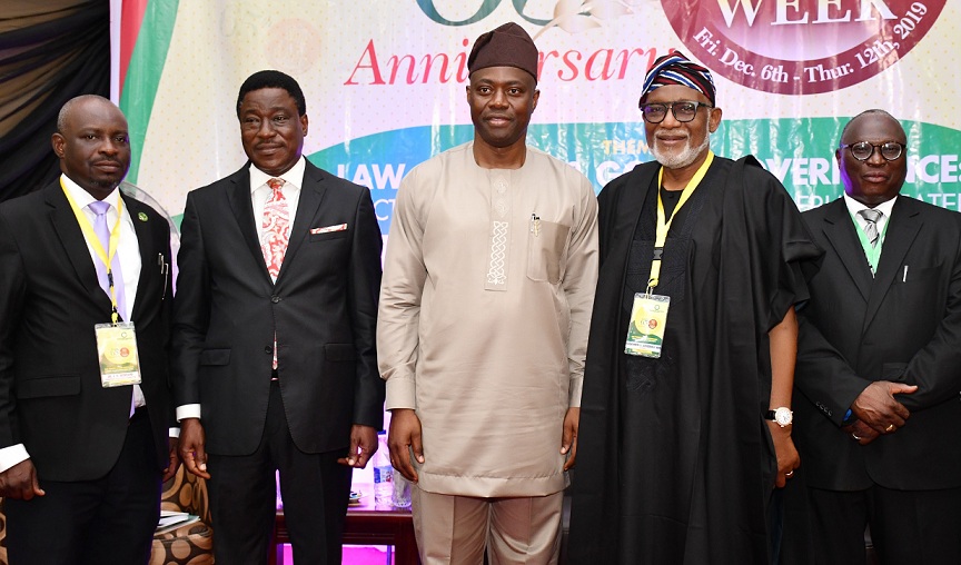 Oyo State Governor, Engr Seyi Makinde (middle); his Ondo counterpart, Arakunrin Rotimi Akeredolu (second right); Chief Judge of Oyo State, Justice Munta Abimbola (right); Oyo State, Attorney General and Commissioner for Justice, Prof Oyelowo Oyewo (second left) and Chairman, Nigerian Bar Association (NBA), Ibadan Branch, Dr John Akintayo during the 65th anniversary and 2019 Law Week of NBA, Ibadan Branch held a