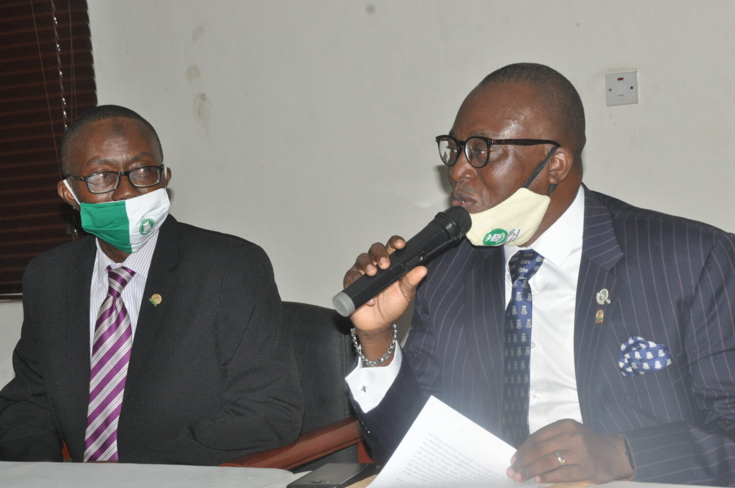 (L-r) Fatai Adegbenro, Executive Secretary/CEO, Nigerian Council of Registered Insurance Brokers (NCRIB) and Tunde Oguntade, Vice President/representative of President,  NCRIB, during the annual general meeting of the National Association of Insurance and Pension Correspondents in Lagos on Wednesday. 29/7/2020