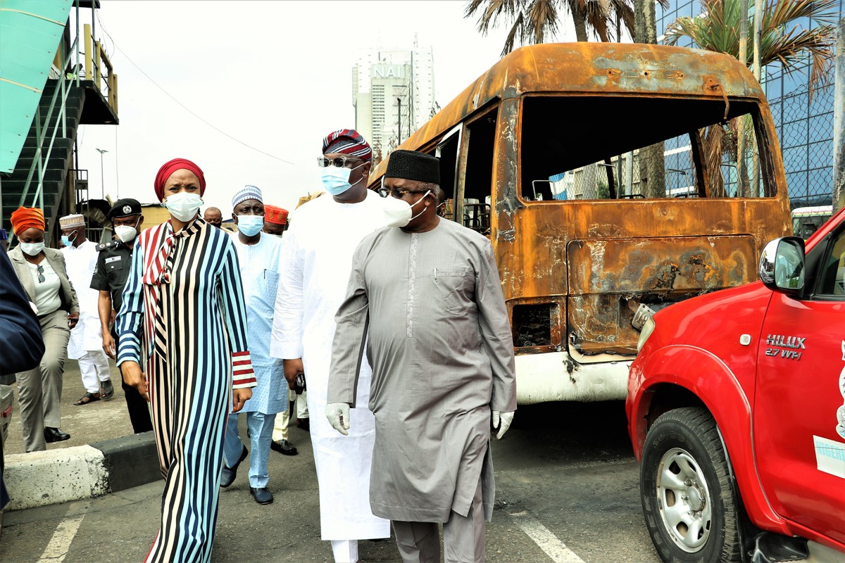 L-R: MD NPA, Hadiza Bala Usman, Representative ofChairman, Senate Committee on Marine Transport Senator Tolulope Oddebiyi, Senator Ibrahim Yahaya and Chariman, House Committee on Ports, Harbours and Waterways, Hon. Mohammed Garba Datti, during the inspection of NPA Headquarters that was attacked by unknown persons recently.