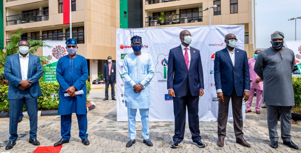 L-R: Deputy General Manager, National Petroleum Investment Management Services (NAPIMS), Mr. Bala Wunti; Minister of State for Health, Dr. Olorunimbe Mamora; Lagos State Governor, Mr. Babajide Sanwo-Olu; Minister of State for Petroleum Resources, Mr. Timipre Sylva; the Group Managing Director, NNPC, Mr. Mele Kyari and Chairman, Independent Petroleum Producers Group (IPPG), Mr. Ademola Adeyemi-Bero, during NNPC/IPPG donation of Six Ambulances; Sanitizers; Face masks and other safety equipment to the South West States as part of efforts to contain the COVID-19 pandemic, at NAPIMS Office, Ikoyi, Lagos, on Thursday, April 23, 2020.