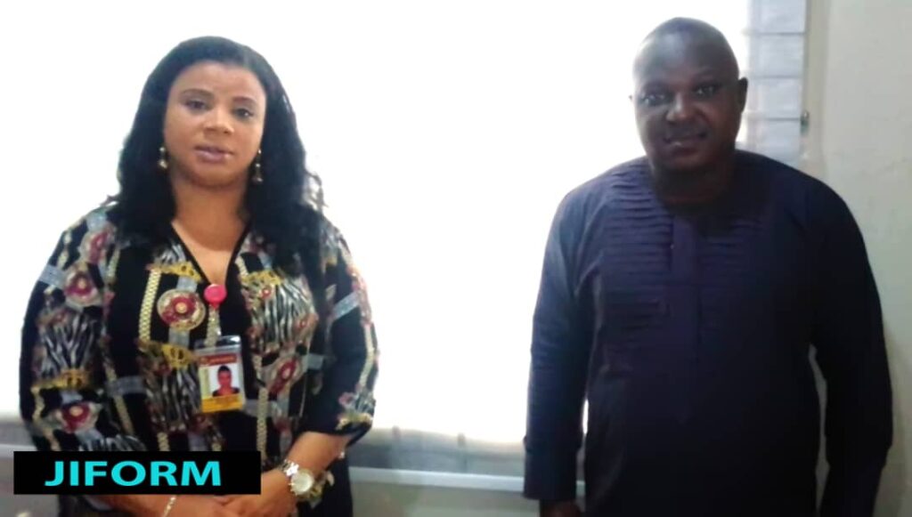 President, Journalists International Forum For Migration, JIFORM, Ajibola Abayomi (right) during a visit to Hon Bolanle Sarumi, the Senior Special Assistant on Diaspora Matters to Oyo State Governor on Thursday, September 3, 2020 in Ibadan ahead of JIFORM 2nd International Migration summit to be hosted in the state.
