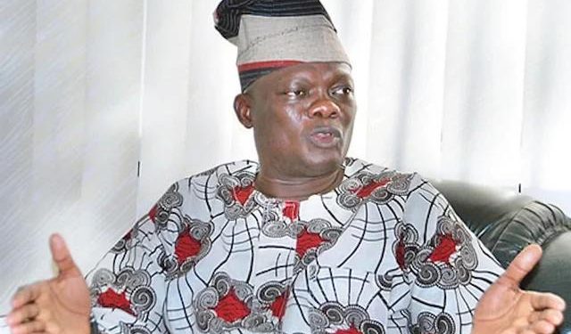 5 councilors’ death: Ex-senate leader, Folarin condoles with Oyo forum